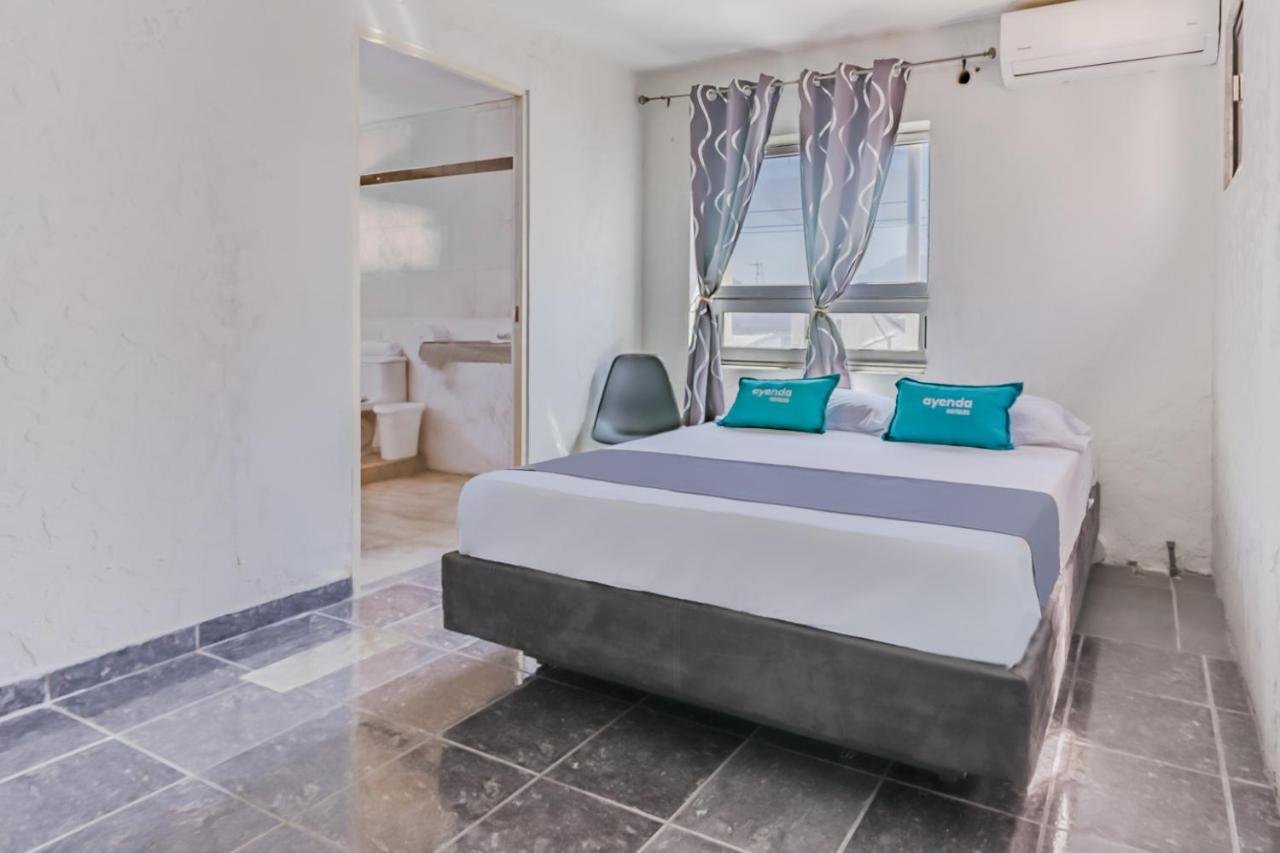 Ayenda Blue Cristal Hotell Monterrey Exteriör bild